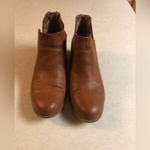 boc Rich Tan Ankle Booties